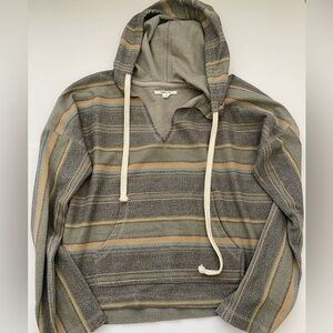 O’Neill striped pull-over hoodie